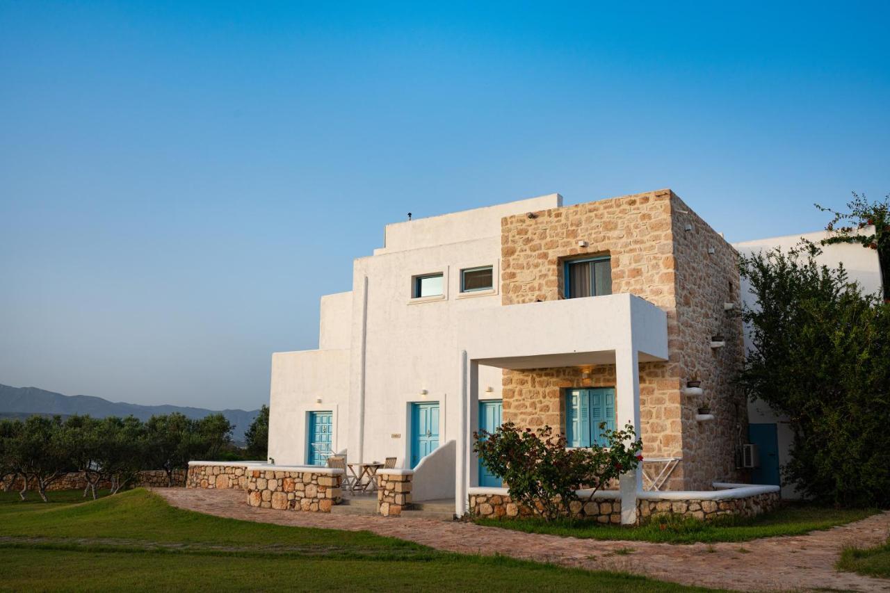 Eight Dimensions Capari Suites Elafonisos Exterior photo