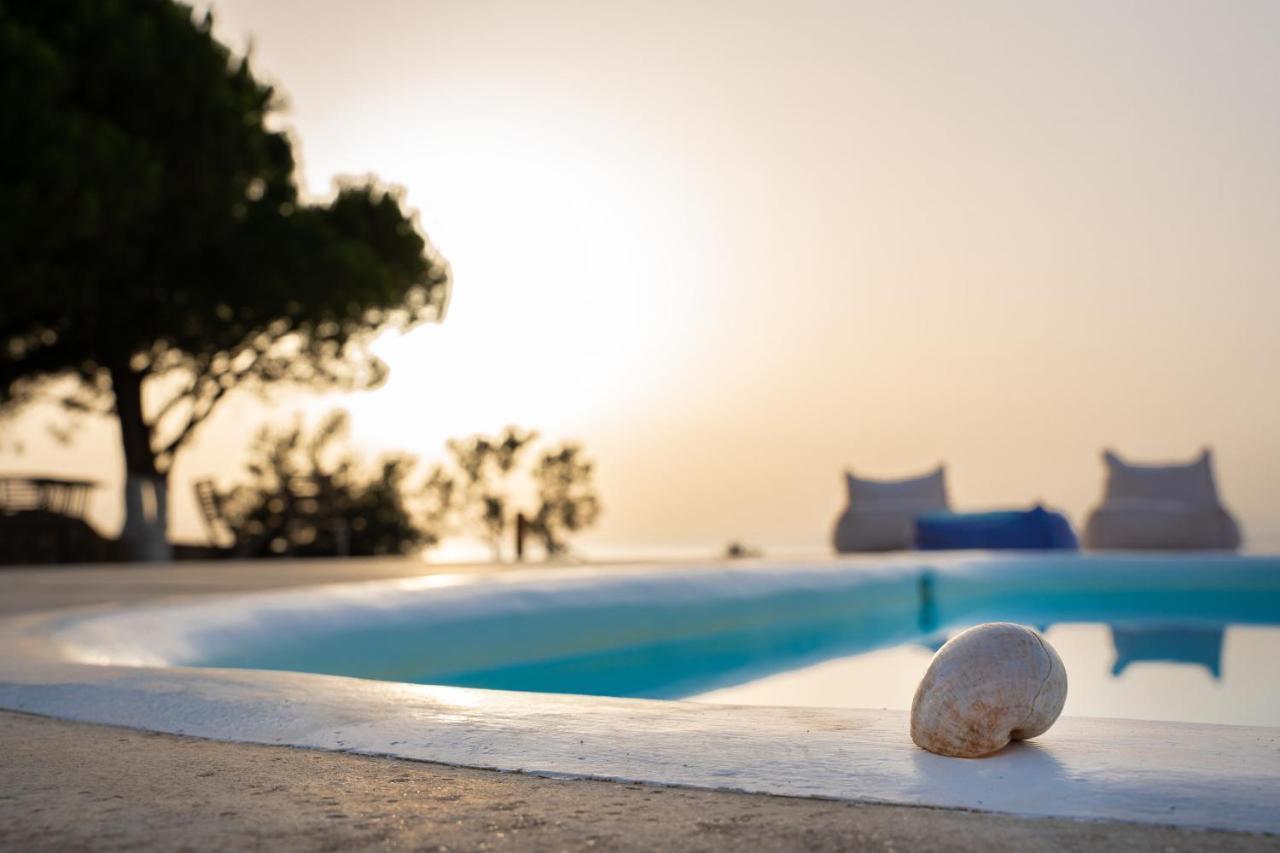 Eight Dimensions Capari Suites Elafonisos Exterior photo