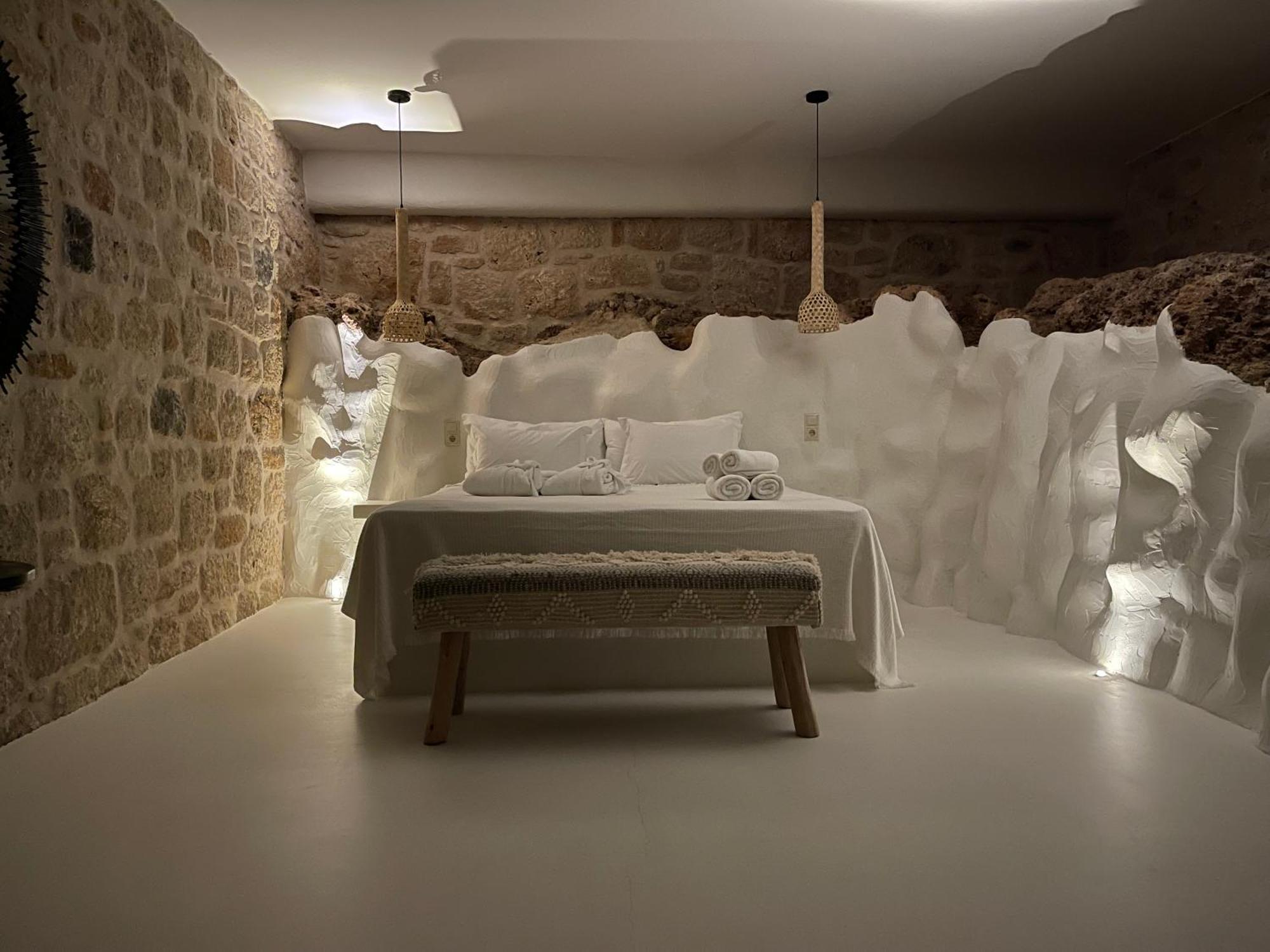 Eight Dimensions Capari Suites Elafonisos Exterior photo